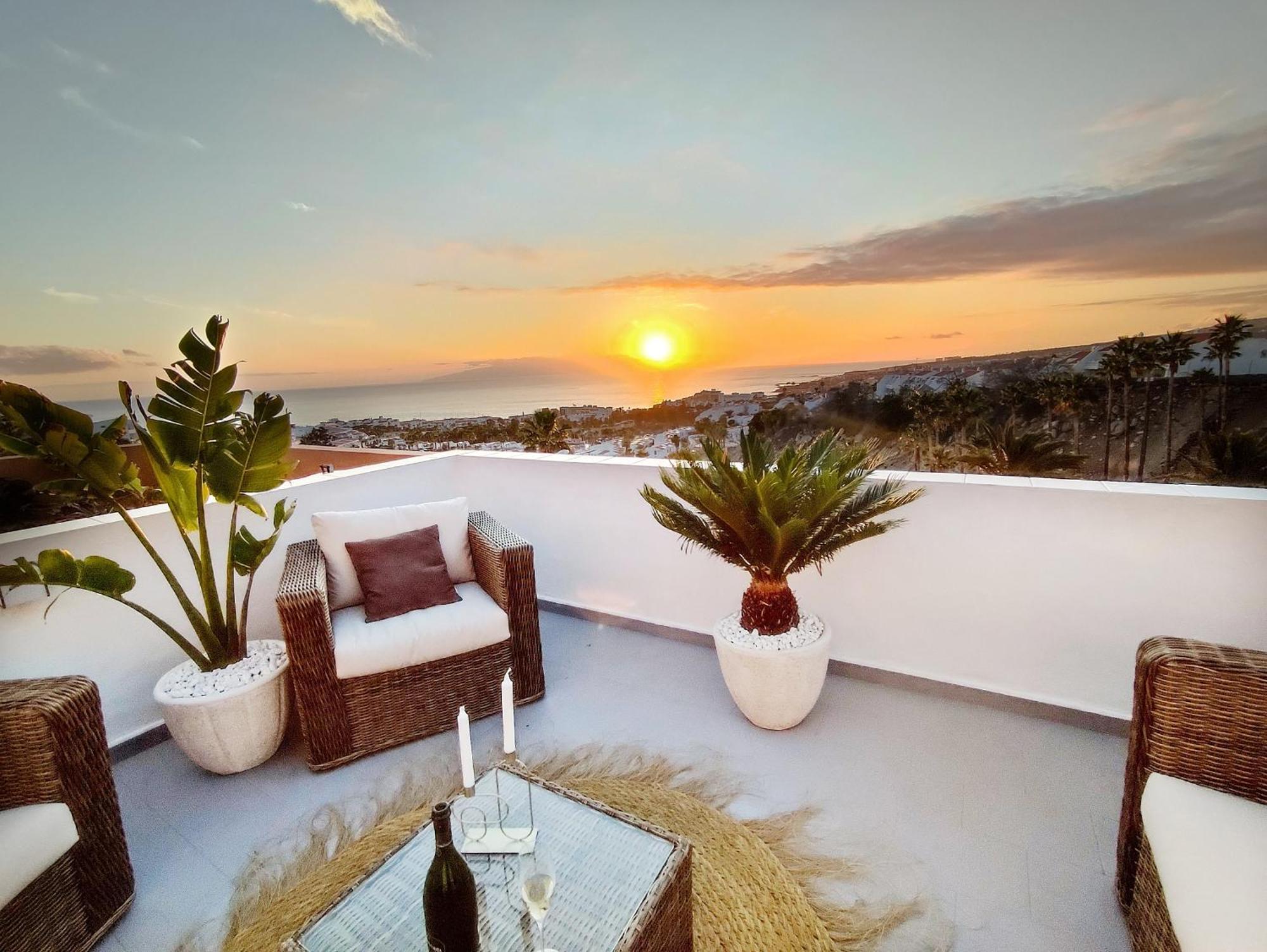 Luxury Ocean View Apartment Costa Adeje Exterior photo